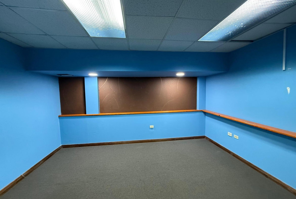 Eighth image of 1 Oxford Terrace in Kingston 5, St. Andrew, Jamaica - property is For Sale