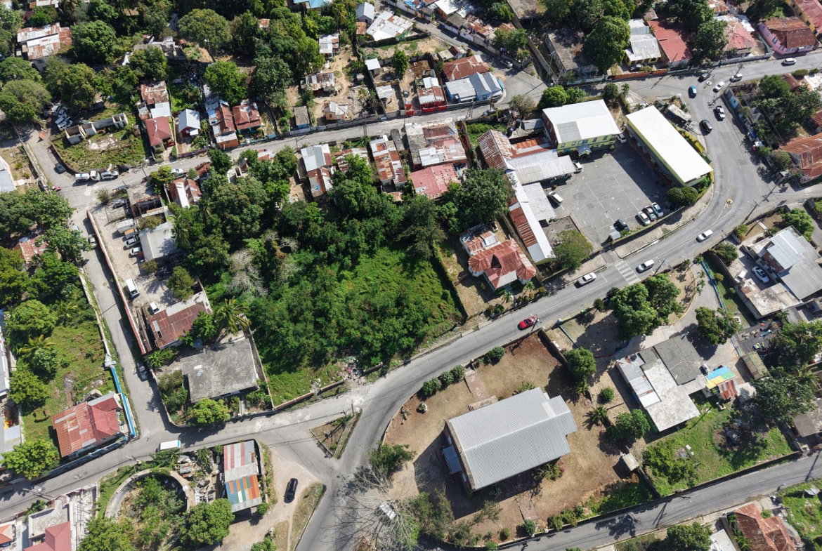 Eighth image of Martin Street in Spanish Town, St. Catherine, Jamaica - property is For Sale