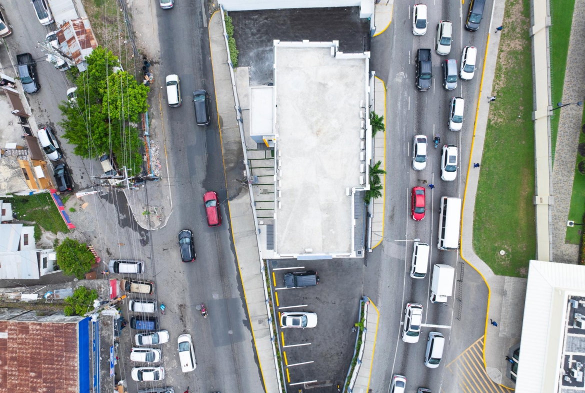 Fourth image of 144-146 Old Hope Road in Kingston 6, St. Andrew, Jamaica - property is For Sale