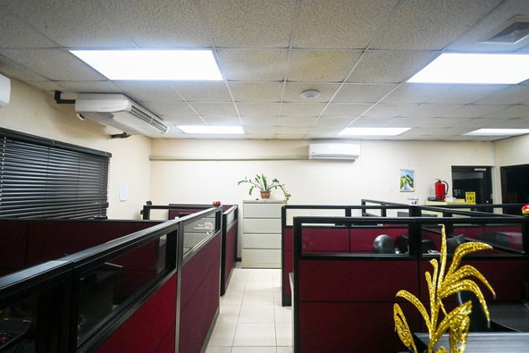 Seventh image of 48 Constant Spring Road in Kingston 10, St. Andrew, Jamaica - property is For Rent