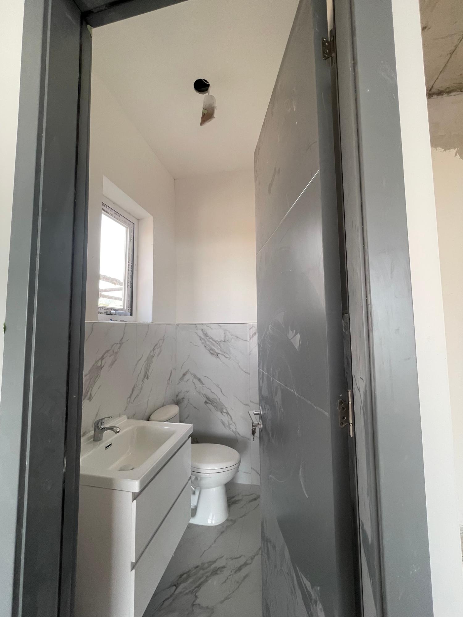 Prime-Commercial-Space-for-Rent-on-Hope-Road-Kingston-–-1173-Sq.-Ft.-Corner-Unit Eighth image of 62 Hope Road in Kingston 6, St. Andrew, Jamaica - property is For Rent