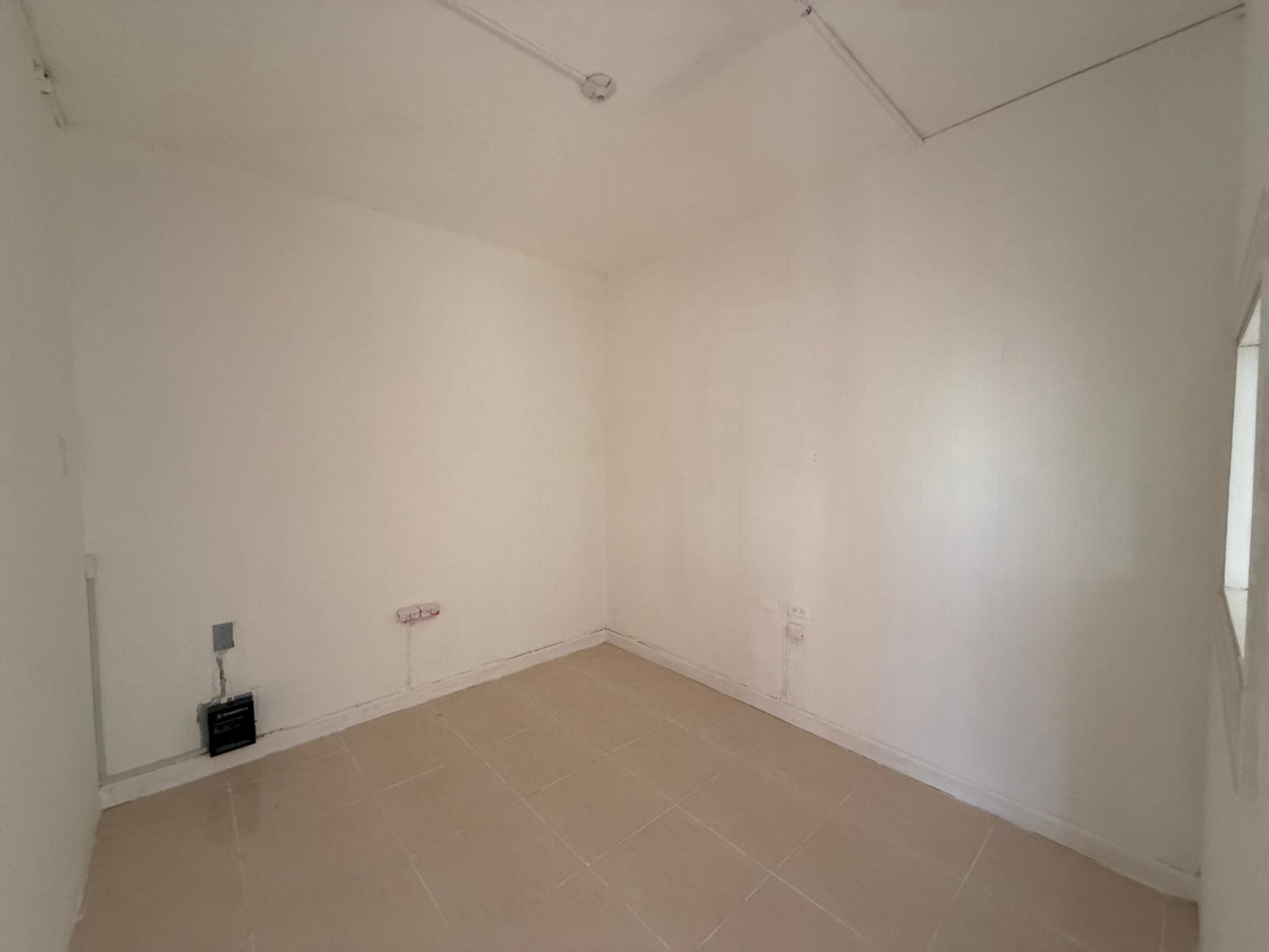 Prime-Kingston-5-Office-Space-for-Rent-Lady-Musgrave-Road-St.-Andrew Seventh image of 3-7 Lady Musgrave Road in Kingston 5, St. Andrew, Jamaica - property is For Rent