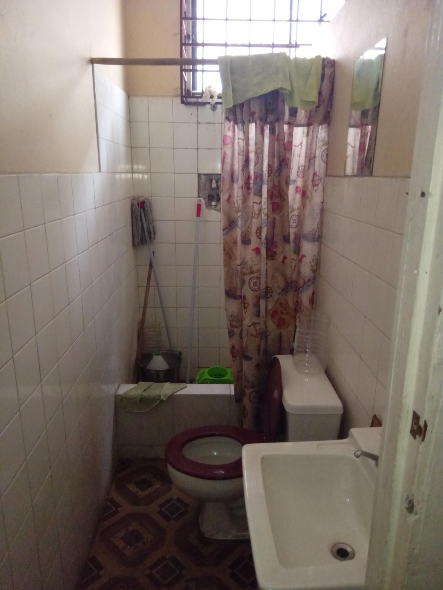 Prime-Two-Story-Commercial-Unit-for-Sale-in-Molynes-Plaza-St.-Andrew-Jamaica Fifth image of 2- Molynes Road in Kingston 10, St. Andrew, Jamaica - property is For Sale