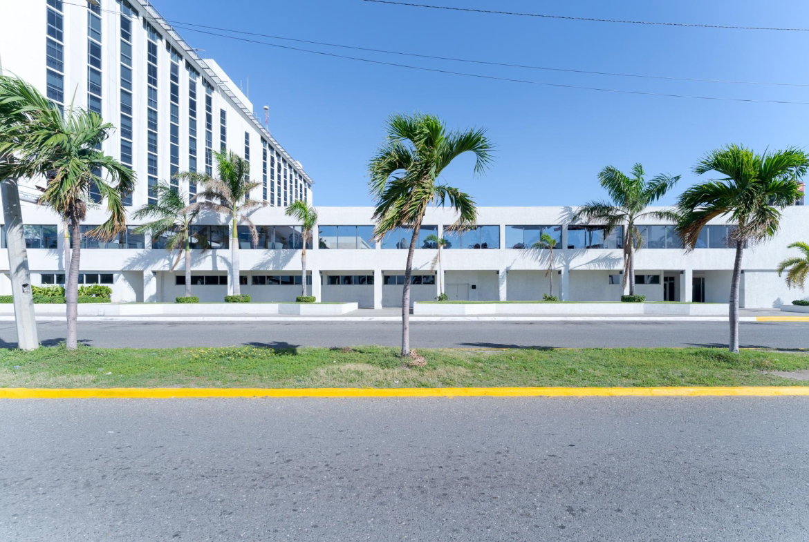 Seventh image of 1-2-4 King Street in KINGSTON, Kingston, Jamaica - property is For Rent