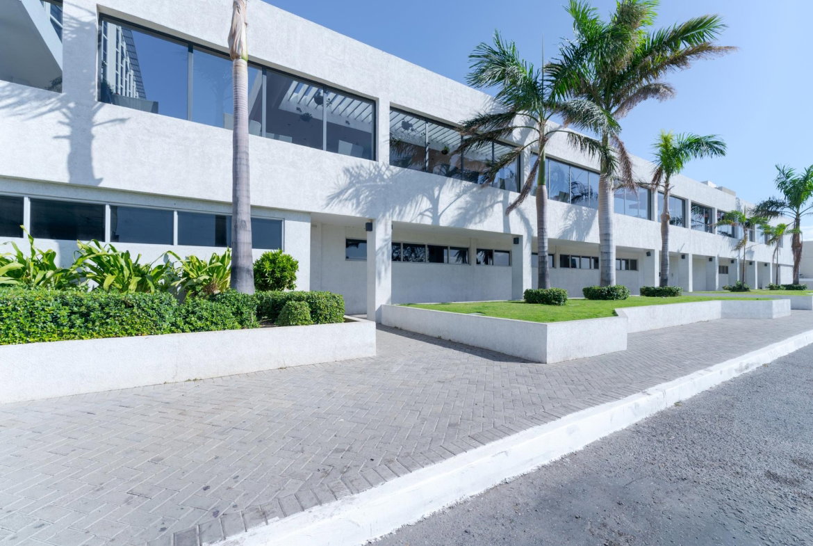 Eighth image of 1-2-4 King Street in KINGSTON, Kingston, Jamaica - property is For Rent