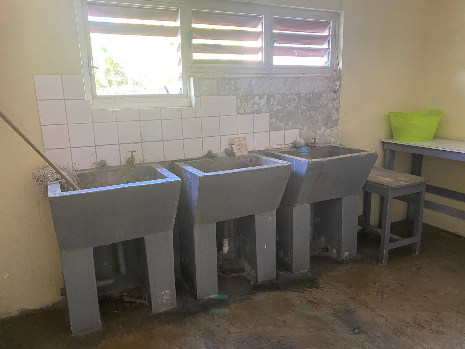 Fourth image of 10-60 Hope Road in Kingston 6, St. Andrew, Jamaica - property is For Rent