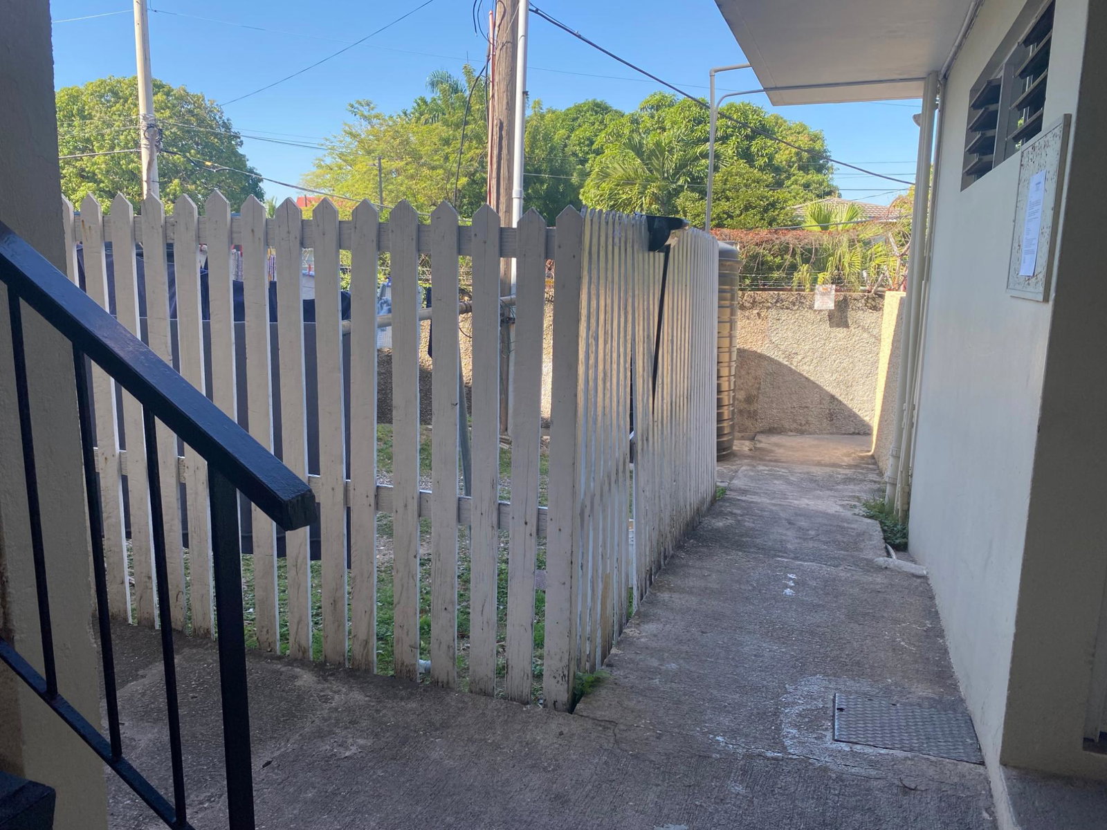 Sixth image of 10-60 Hope Road in Kingston 6, St. Andrew, Jamaica - property is For Rent