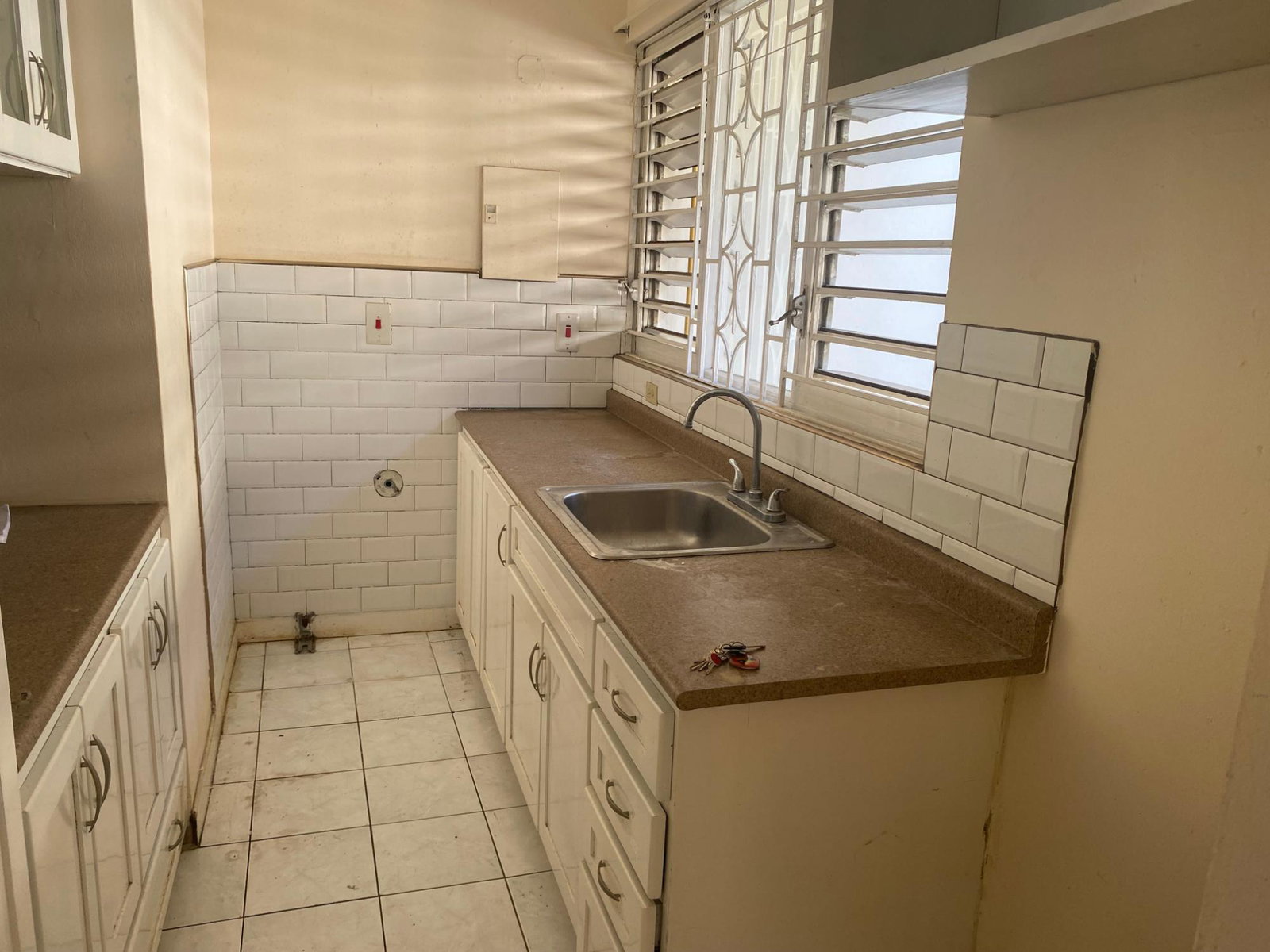 Tenth image of 10-60 Hope Road in Kingston 6, St. Andrew, Jamaica - property is For Rent