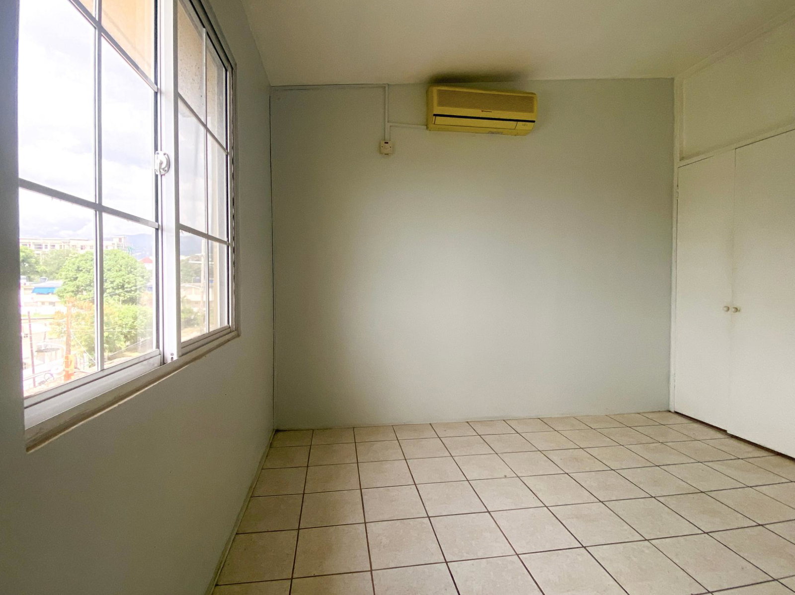 Eleventh image of 332- Dunrobin Acres Phase 1 in Kingston 10, St. Andrew, Jamaica - property is For Rent