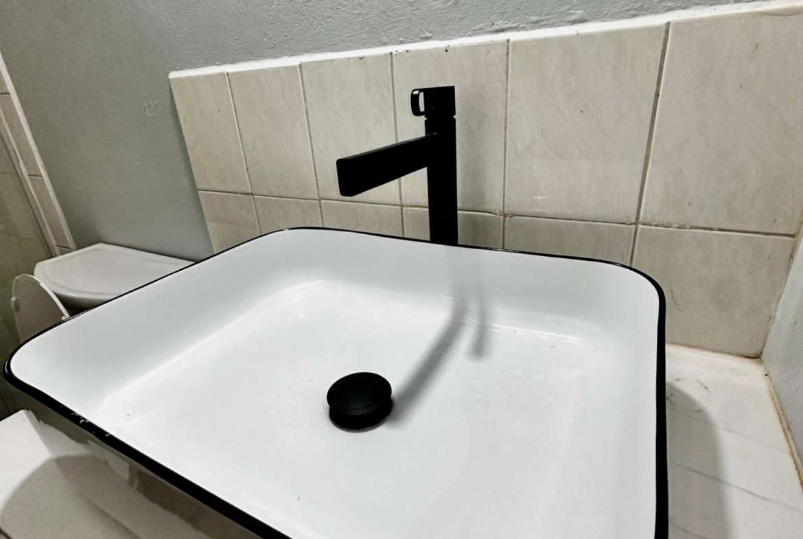 Fourth image of 102-250 Westgate Parkway in Westgate Hills, St. James, Jamaica - property is For Rent