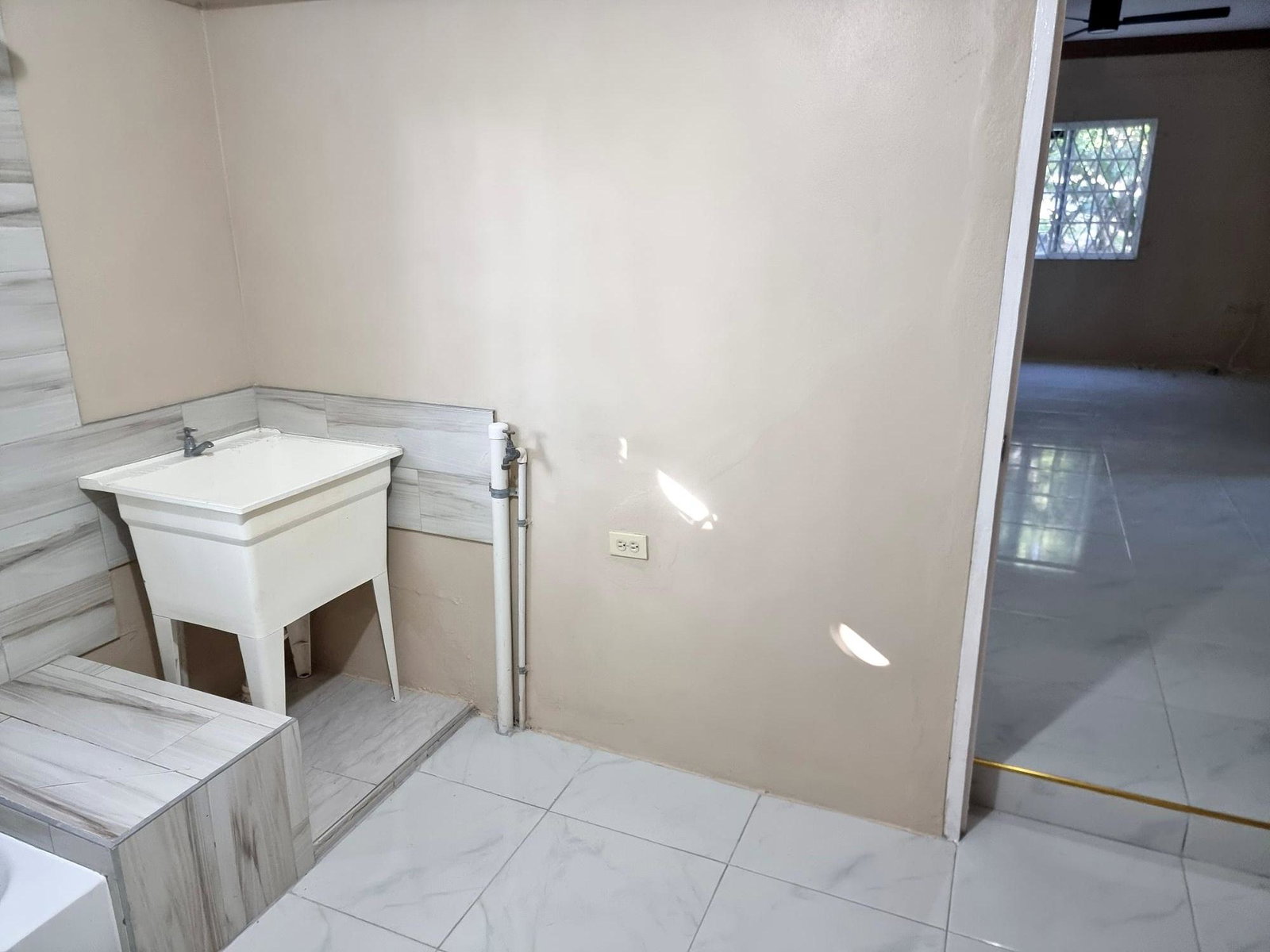 Seventeenth image of 269 Upper Fort, Hellshire St. in HELLSHIRE HILLS, St. Catherine, Jamaica - property is For Rent