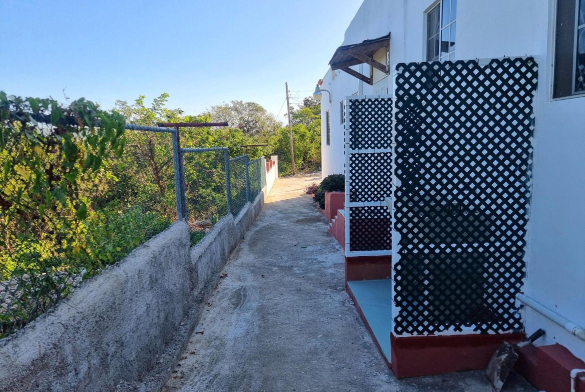 Third image of 269 Upper Fort, Hellshire St. in HELLSHIRE HILLS, St. Catherine, Jamaica - property is For Rent