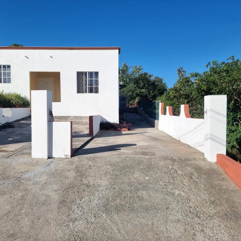 First image of 269 Upper Fort, Hellshire St. in HELLSHIRE HILLS, St. Catherine, Jamaica - property is For Rent