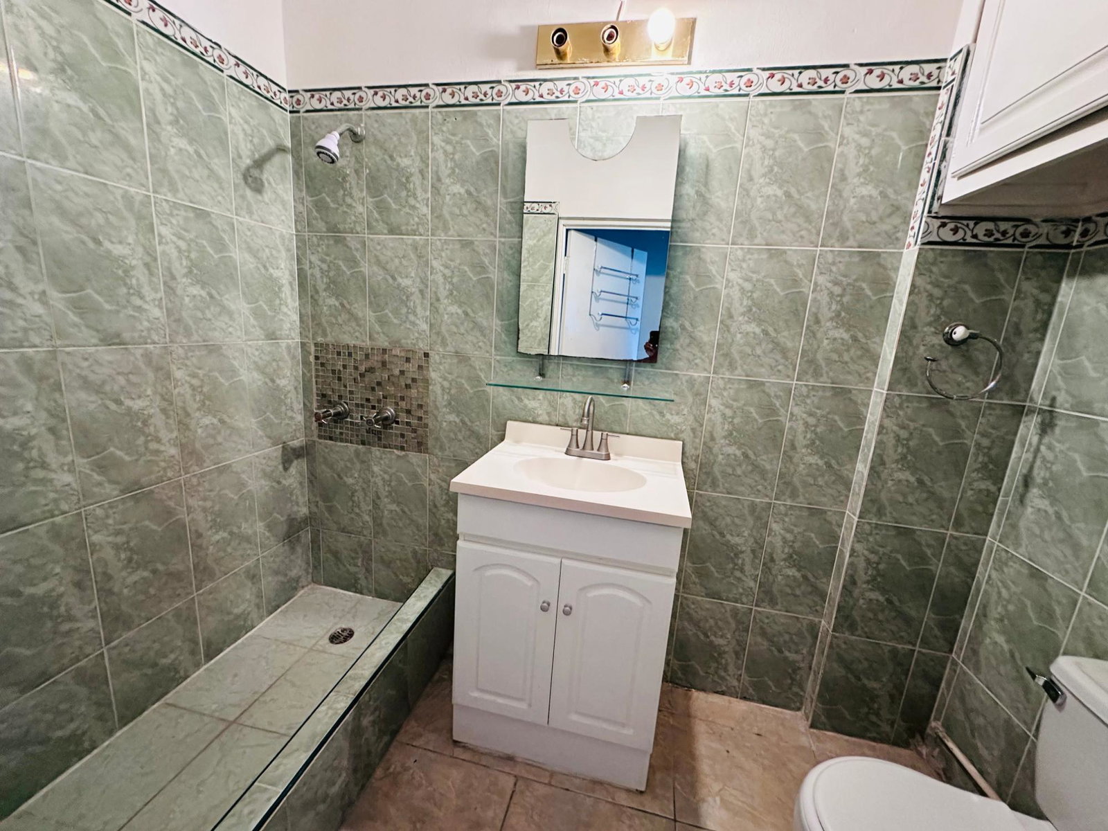 Twelfth image of 15-3 Border Avenue in Kingston 19, St. Andrew, Jamaica - property is For Rent