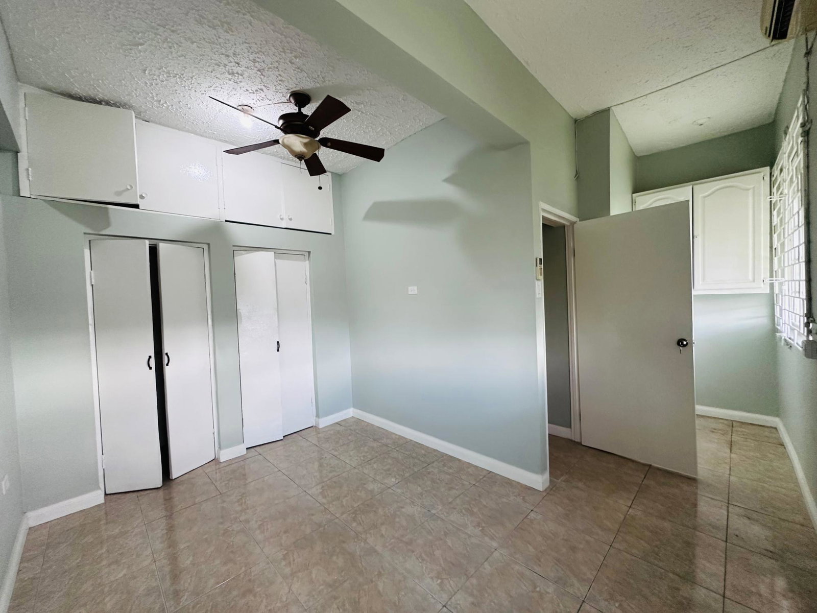 Fifteenth image of 15-3 Border Avenue in Kingston 19, St. Andrew, Jamaica - property is For Rent