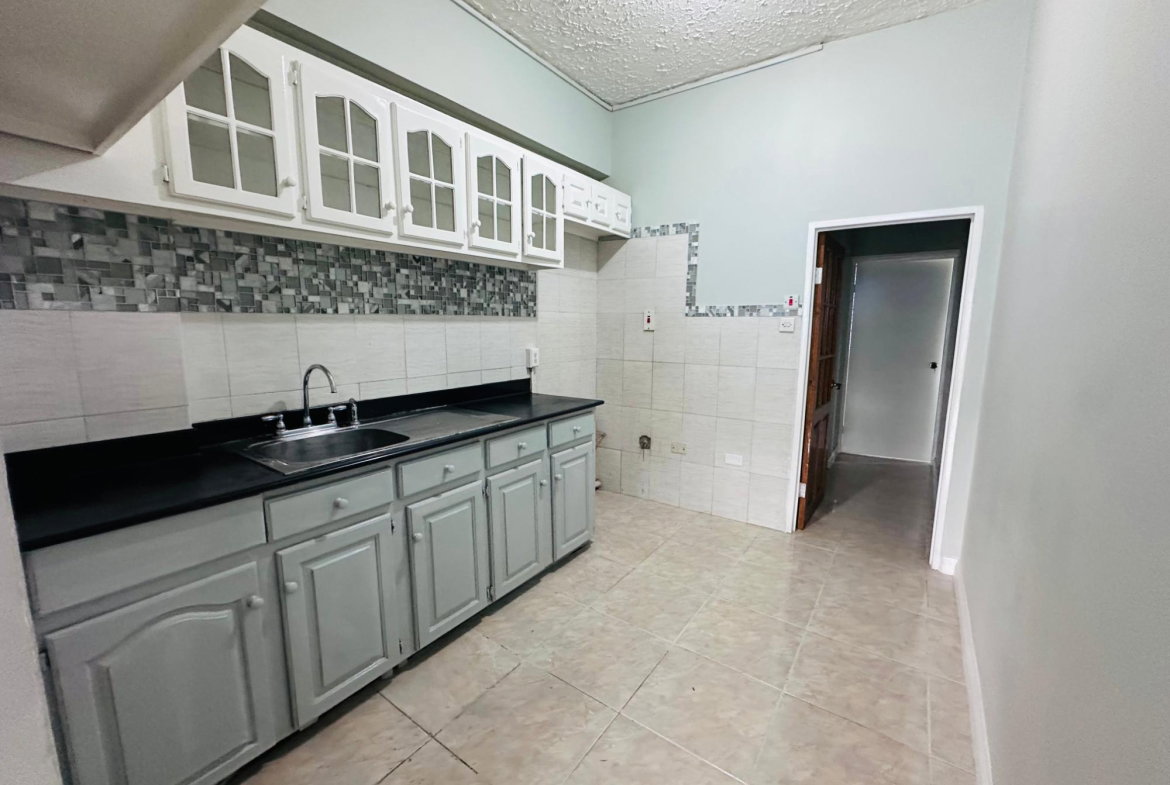 Sixth image of 15-3 Border Avenue in Kingston 19, St. Andrew, Jamaica - property is For Rent