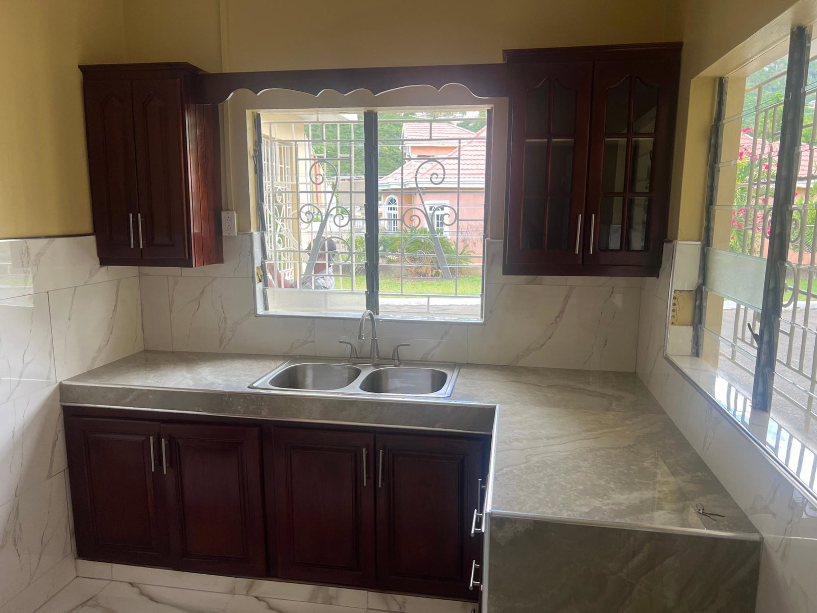 Renovated-2-Bedroom-Townhouse-for-Rent-in-Gated-Community-181-Border-Avenue-St.-Andrew-Jamaica Eighth image of 181 Border Avenue in Kingston 19, St. Andrew, Jamaica - property is For Rent