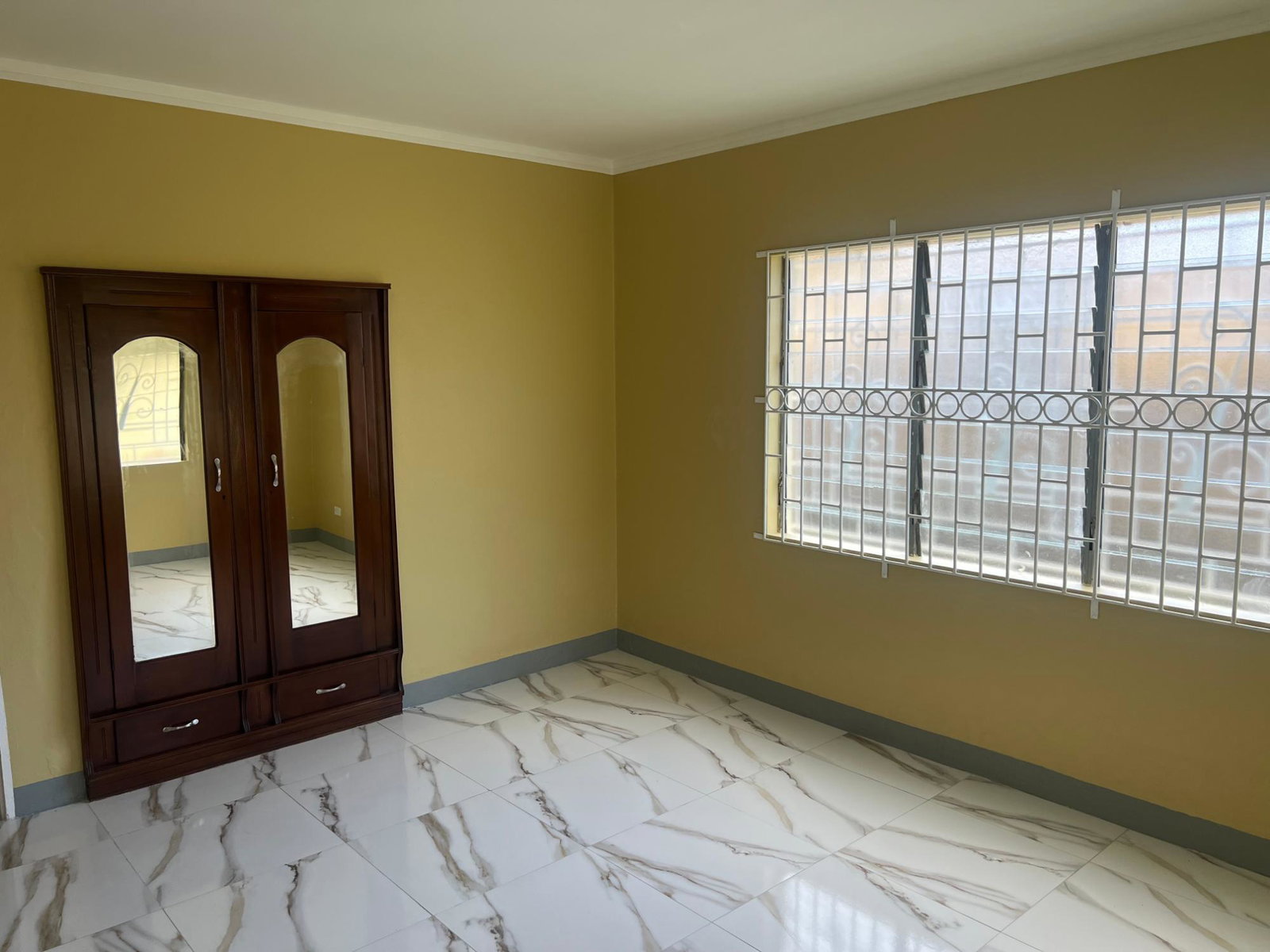 Renovated-2-Bedroom-Townhouse-for-Rent-in-Gated-Community-181-Border-Avenue-St.-Andrew-Jamaica Ninth image of 181 Border Avenue in Kingston 19, St. Andrew, Jamaica - property is For Rent