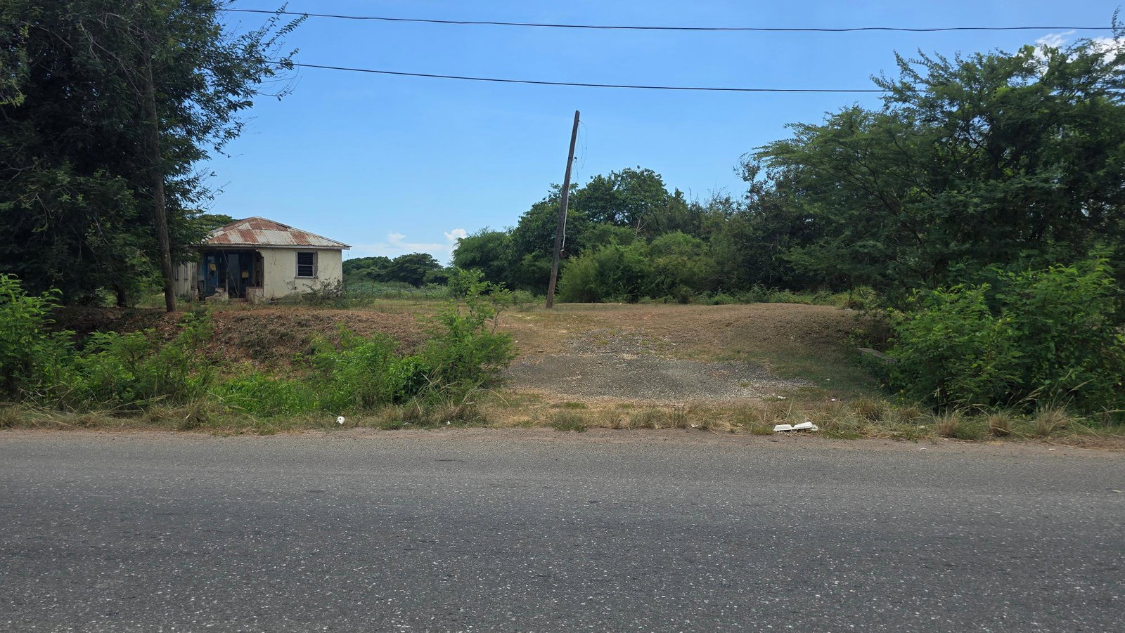 Second image of Four Paths Main Road in Four Paths, Clarendon, Jamaica - property is For Sale