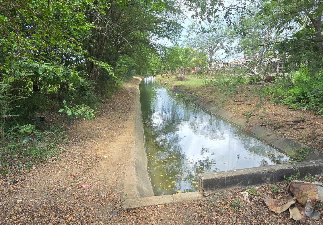 Eighth image of Four Paths Main Road in Four Paths, Clarendon, Jamaica - property is For Sale