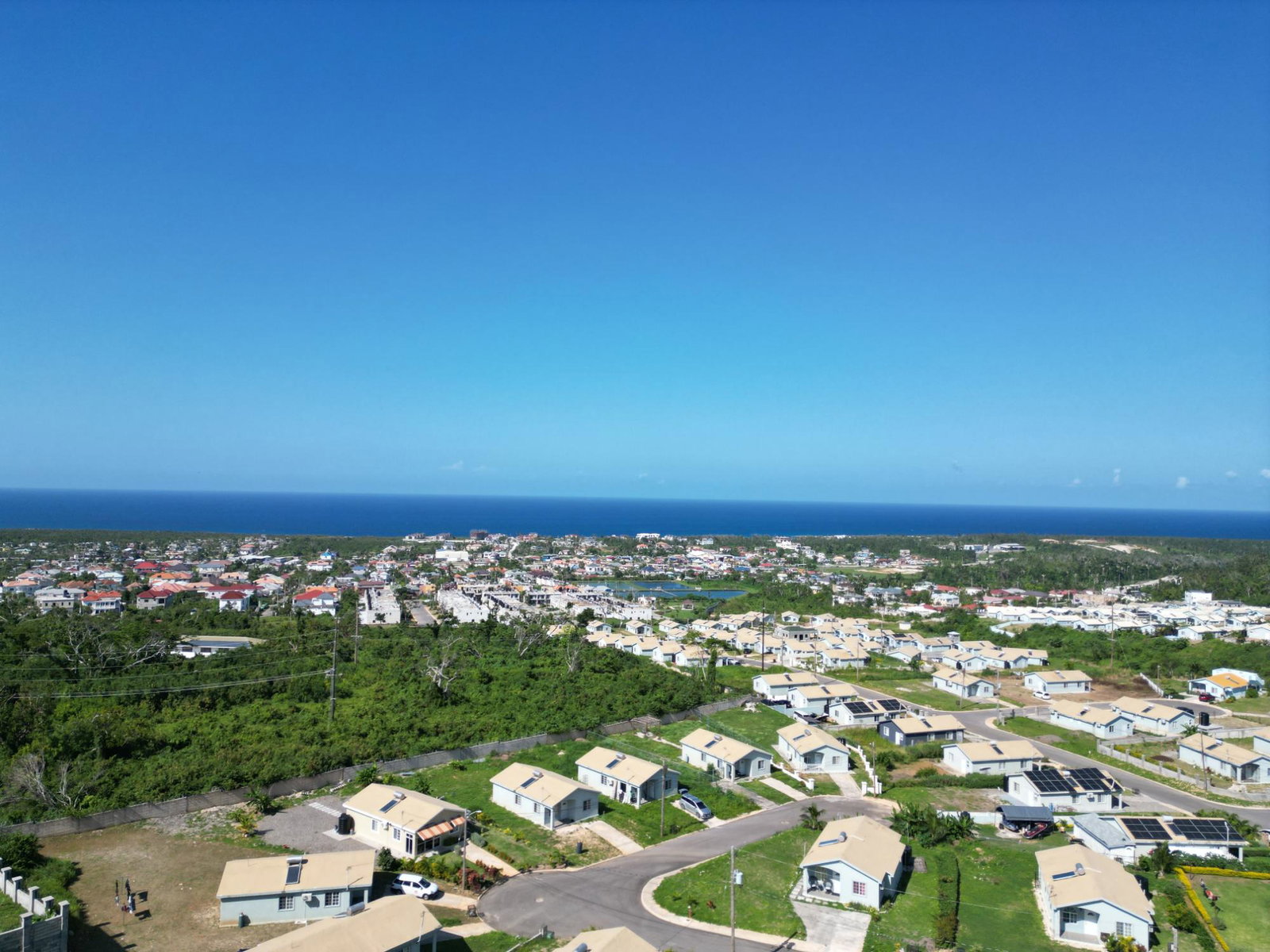 Ninth image of 15- Camelot Boulevard in Discovery Bay, St. Ann, Jamaica - property is For Rent