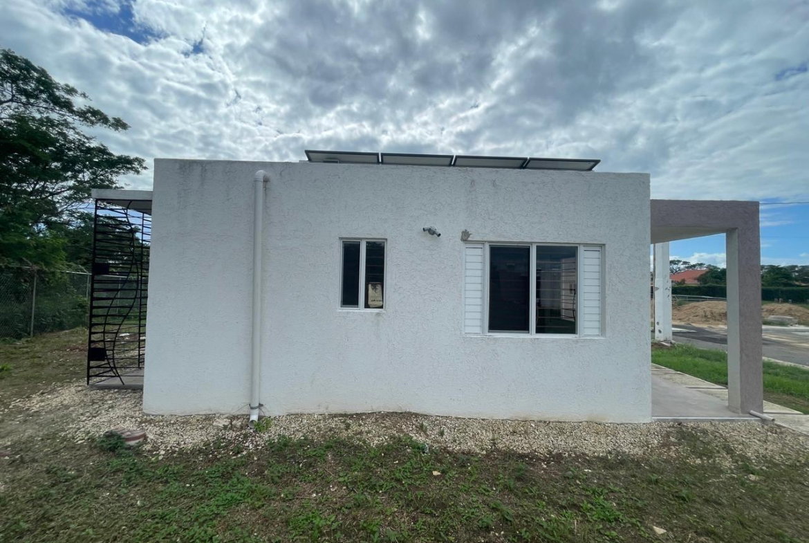 Fourth image of Lot 46 Aqueduct of Vineyards in Bushy Park, St. Catherine, Jamaica - property is For Rent