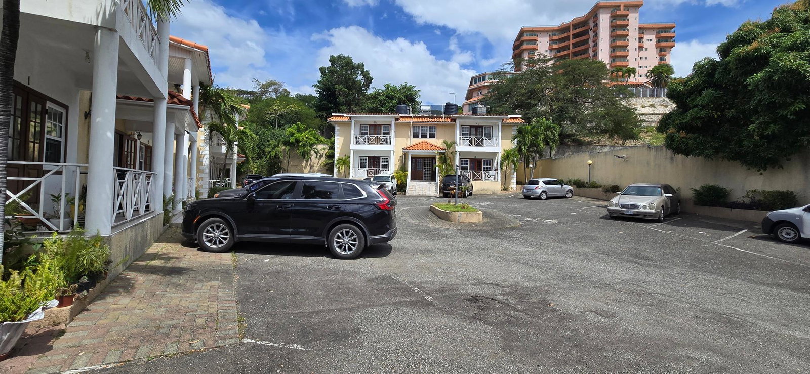 Second image of Grovesnor Terrace in Kingston 8, St. Andrew, Jamaica - property is For Rent
