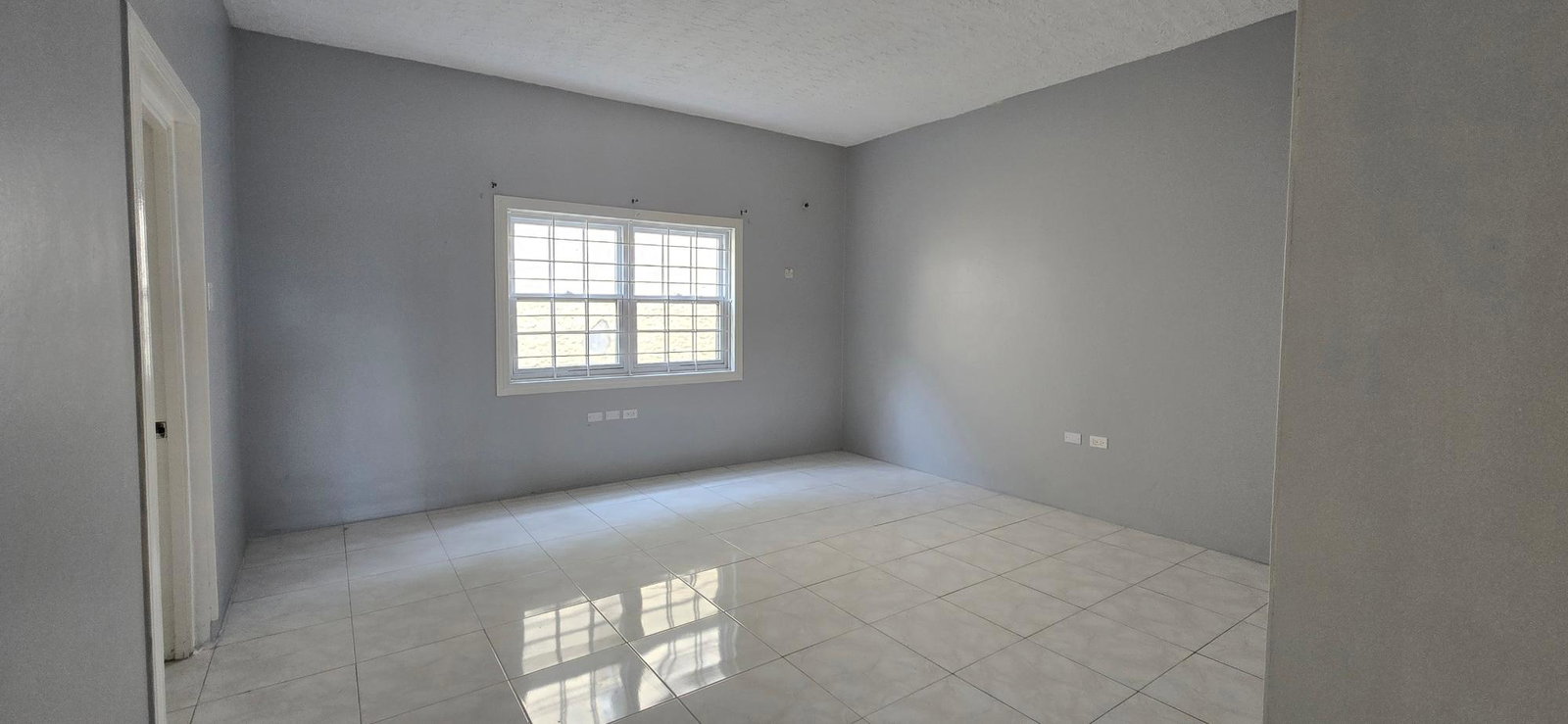 Sixth image of Grovesnor Terrace in Kingston 8, St. Andrew, Jamaica - property is For Rent