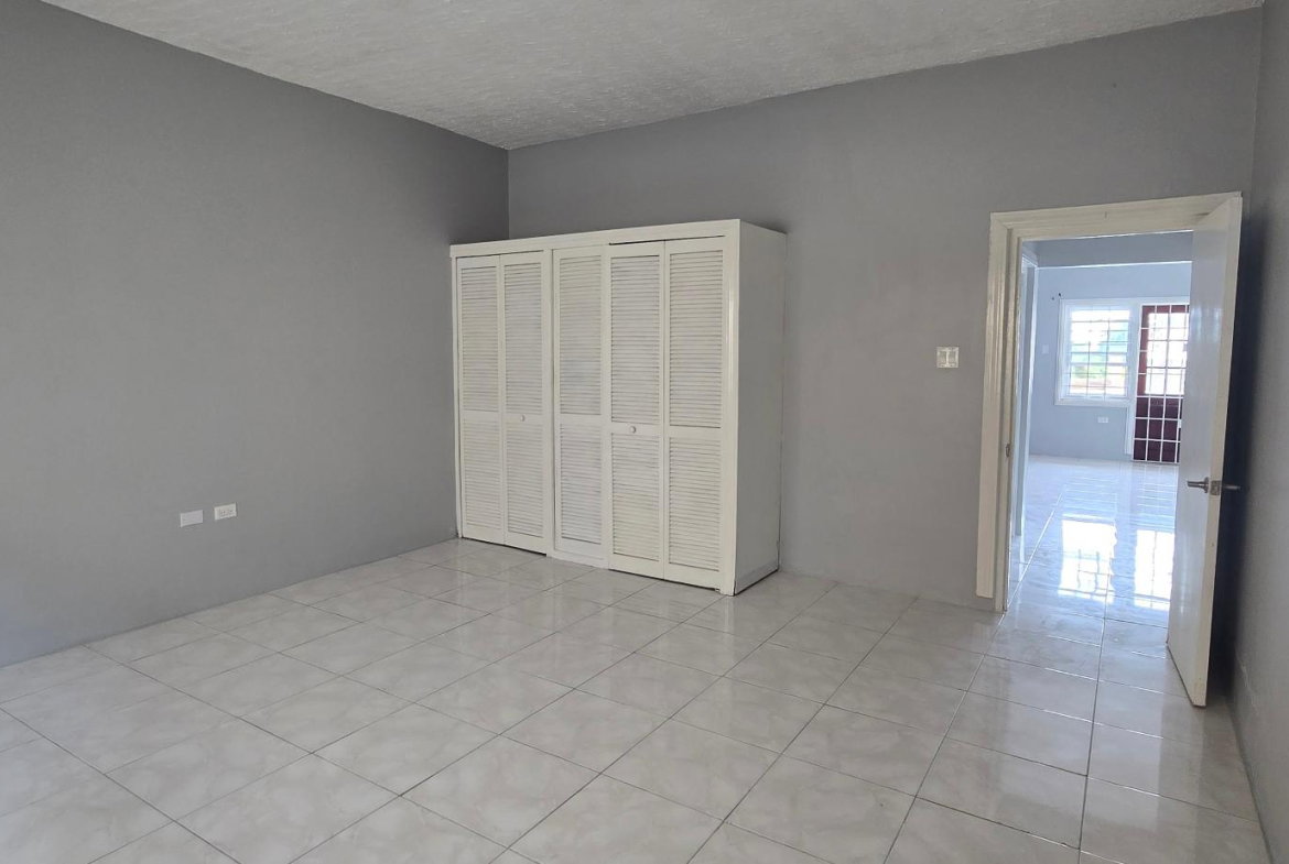 Seventh image of Grovesnor Terrace in Kingston 8, St. Andrew, Jamaica - property is For Rent