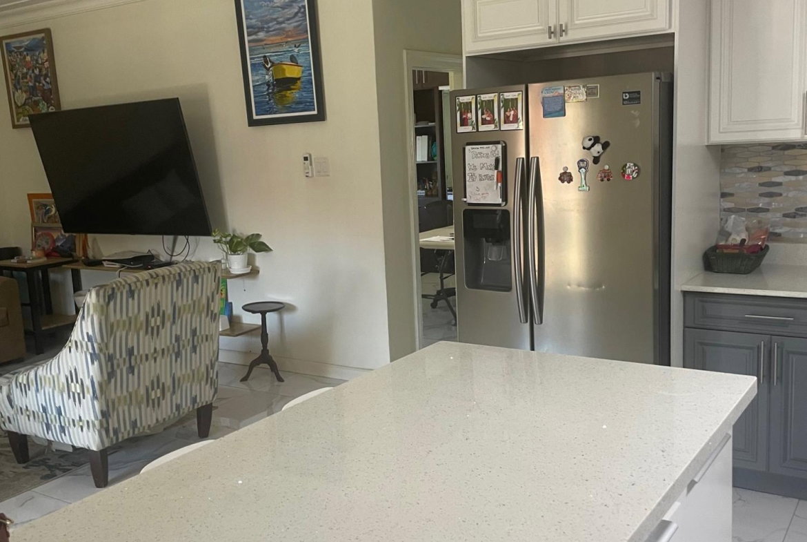 Fourth image of 28-8 Buena Vista Ter, Widcombe in Kingston 6, St. Andrew, Jamaica - property is For Rent