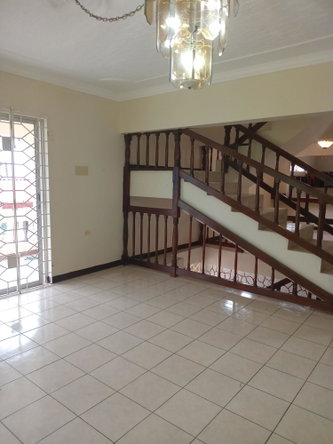 Ninth image of Tiara Close, Queen Hill in Kingston 19, St. Andrew, Jamaica - property is For Rent