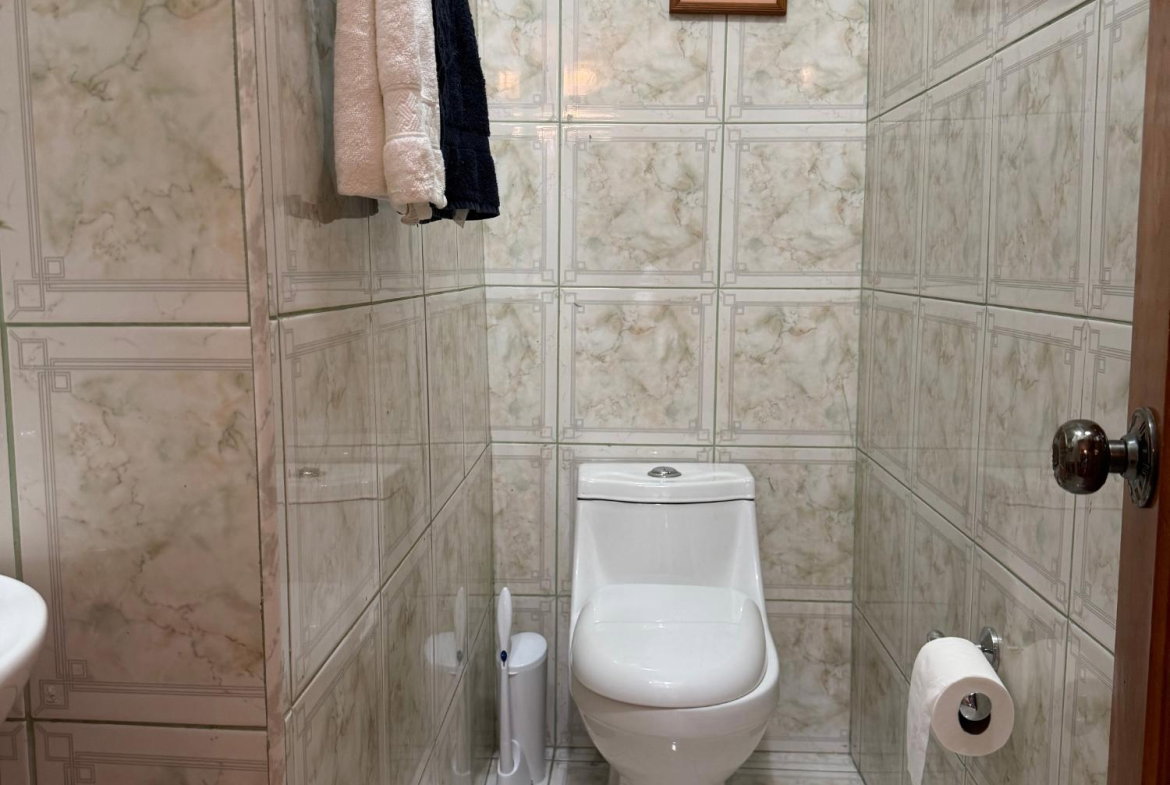 Eleventh image of 7-9 Kingsway in Kingston 10, St. Andrew, Jamaica - property is For Sale