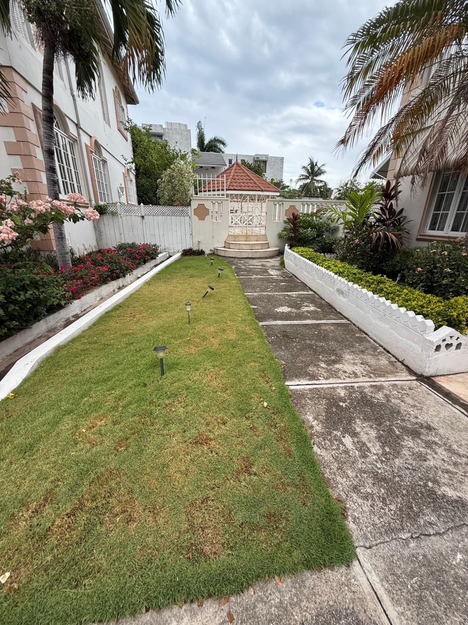 Spacious-2-Bedroom-Apartment-for-Sale-in-St.-Andrew-Jamaica-7-9-Kingsway Twenty-Ninth image of 7-9 Kingsway in Kingston 10, St. Andrew, Jamaica - property is For Sale