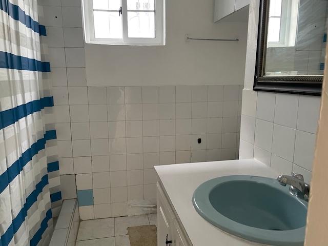 Twelfth image of Thetford Avenue in Kingston 20, St. Andrew, Jamaica - property is For Rent