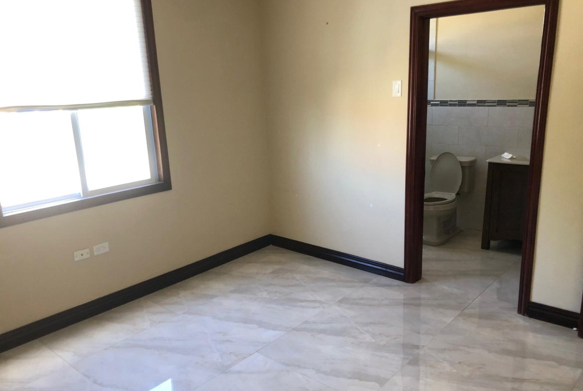 Eleventh image of 22-4 Upper Musgrave Avenue in Kingston 5, St. Andrew, Jamaica - property is For Rent