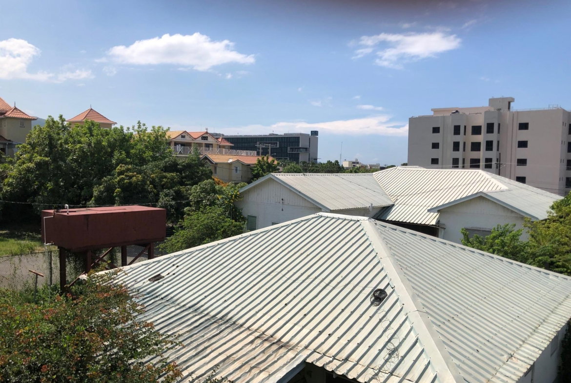 Twenty-Fifth image of 22-4 Upper Musgrave Avenue in Kingston 5, St. Andrew, Jamaica - property is For Rent