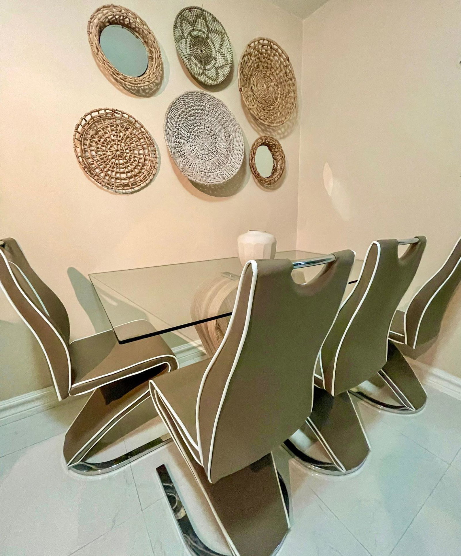 Spacious-3-Bedroom-Apartment-for-Rent-in-Westgate-Hills-Montego-Bay Twenty-First image of 1-359 Westgate Hills in Westgate Hills, St. James, Jamaica - property is For Rent