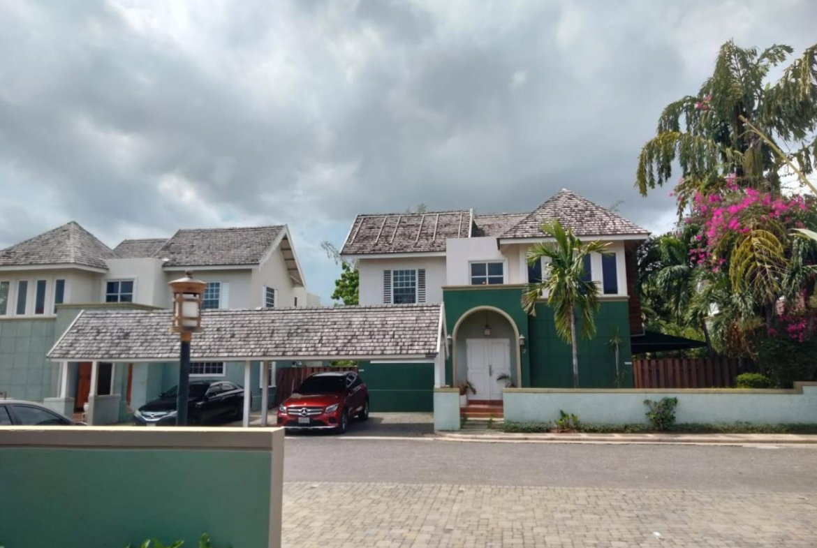 Fourth image of 12-4 Clieveden Avenue in Kingston 6, St. Andrew, Jamaica - property is For Rent