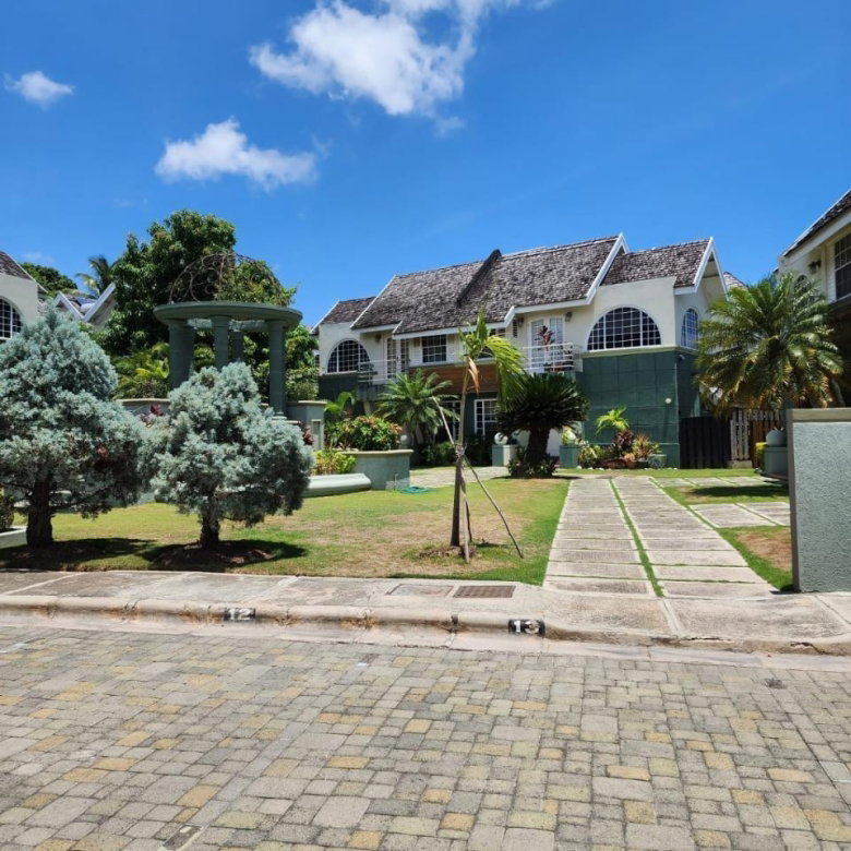 First image of 12-4 Clieveden Avenue in Kingston 6, St. Andrew, Jamaica - property is For Rent