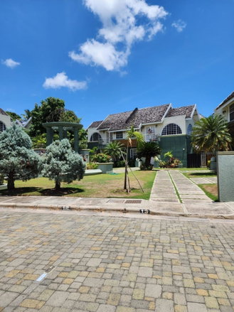 First image of 12-4 Clieveden Avenue in Kingston 6, St. Andrew, Jamaica - property is For Rent