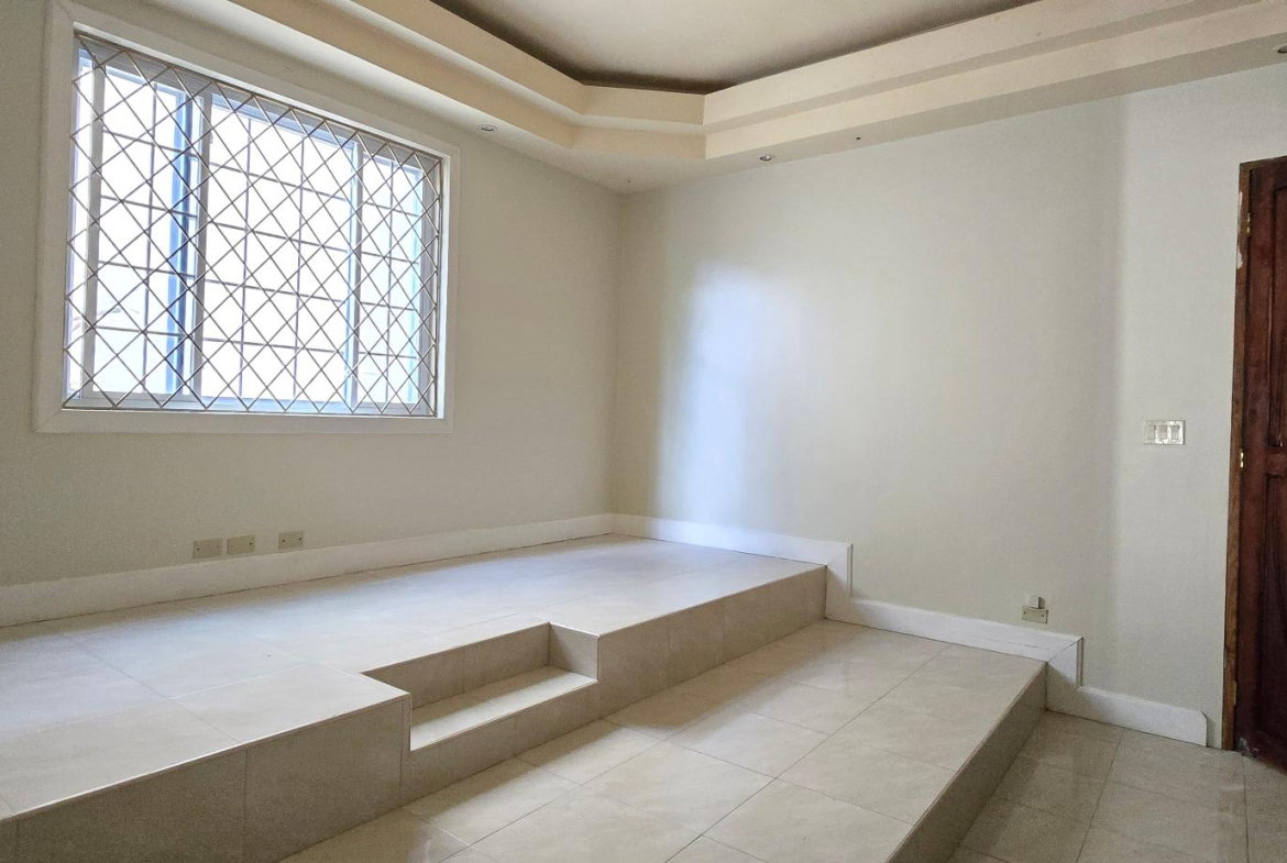 Thirteenth image of 145 Pines Boulevard, Kingston in Kingston 6, St. Andrew, Jamaica - property is For Rent