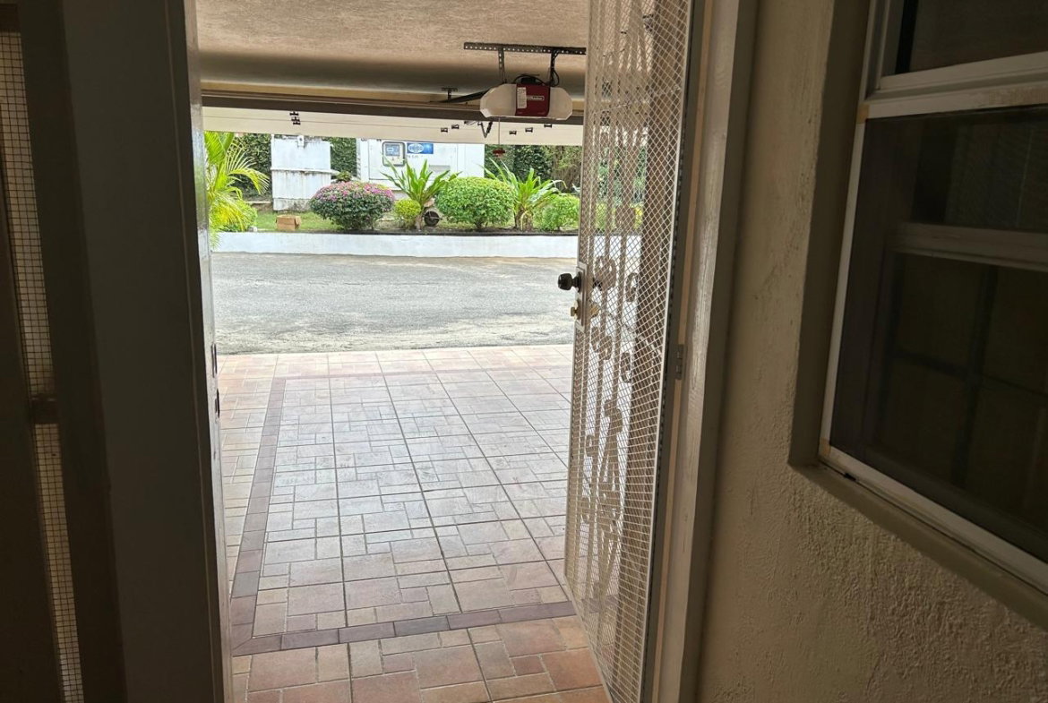 Nineteenth image of Th1-17 Dillsbury Avenue in Kingston 6, St. Andrew, Jamaica - property is For Rent