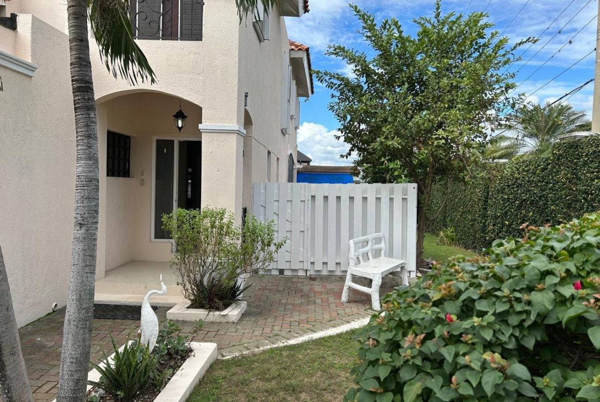 Fifth image of Th1-17 Dillsbury Avenue in Kingston 6, St. Andrew, Jamaica - property is For Rent
