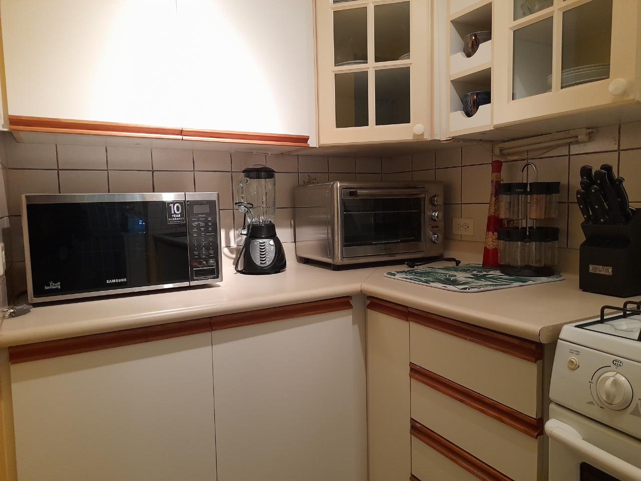 Seventh image of 19 East Mountain Pride Avenu in Kingston 6, St. Andrew, Jamaica - property is For Rent