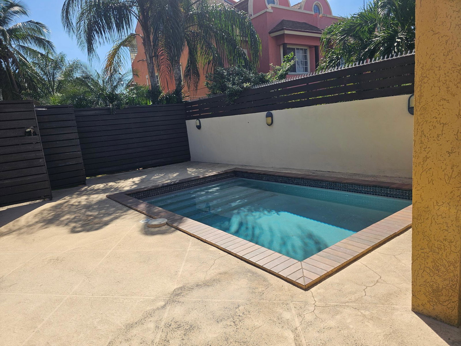 Nineteenth image of 3-3 Linstone Crescent in Kingston 6, St. Andrew, Jamaica - property is For Rent