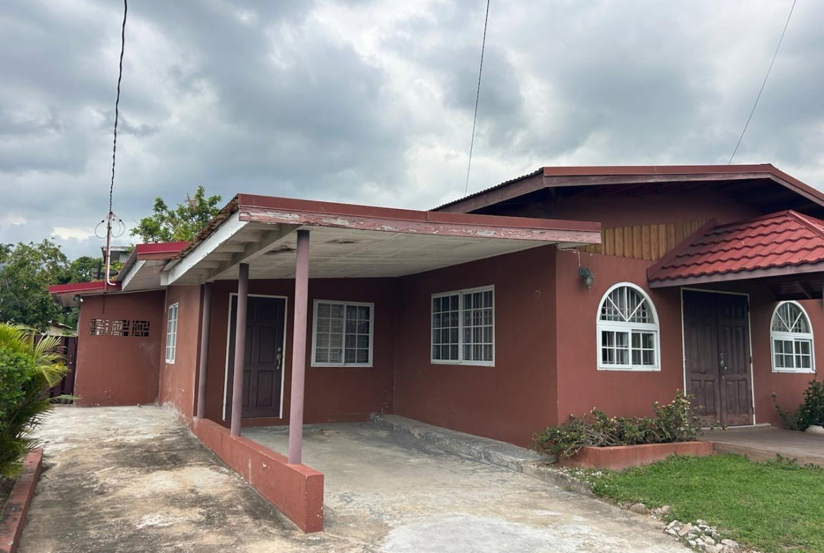 Fourth image of 38 Roehampton Close in Kingston 19, St. Andrew, Jamaica - property is For Sale