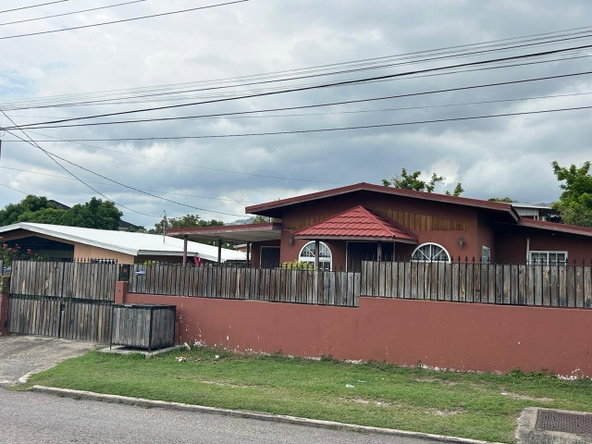Seventh image of 38 Roehampton Close in Kingston 19, St. Andrew, Jamaica - property is For Sale