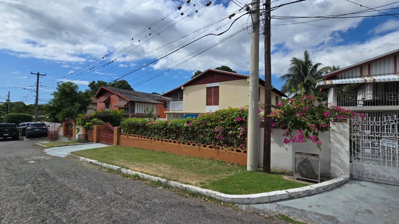 Spacious-5-Bedroom-House-for-Rent-in-Barbican-St.-Andrew-Jamaica Second image of 23 Barbican Avenue in Kingston 6, St. Andrew, Jamaica - property is For Rent