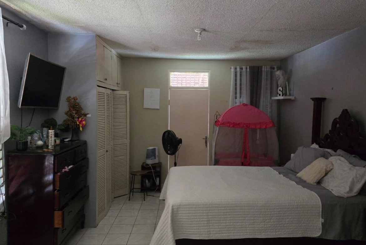 Fifteenth image of 23 Barbican Avenue in Kingston 6, St. Andrew, Jamaica - property is For Rent