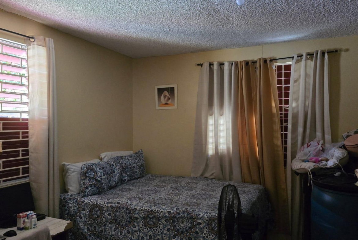 Sixteenth image of 23 Barbican Avenue in Kingston 6, St. Andrew, Jamaica - property is For Rent